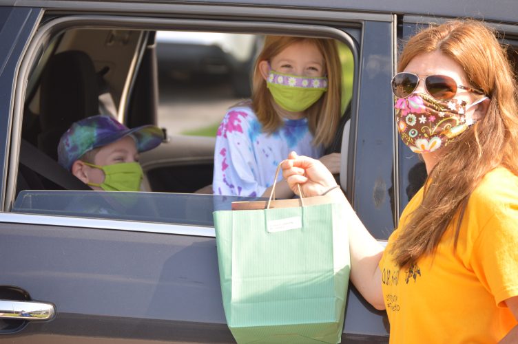 Lyter students return for belongings, goodbyes